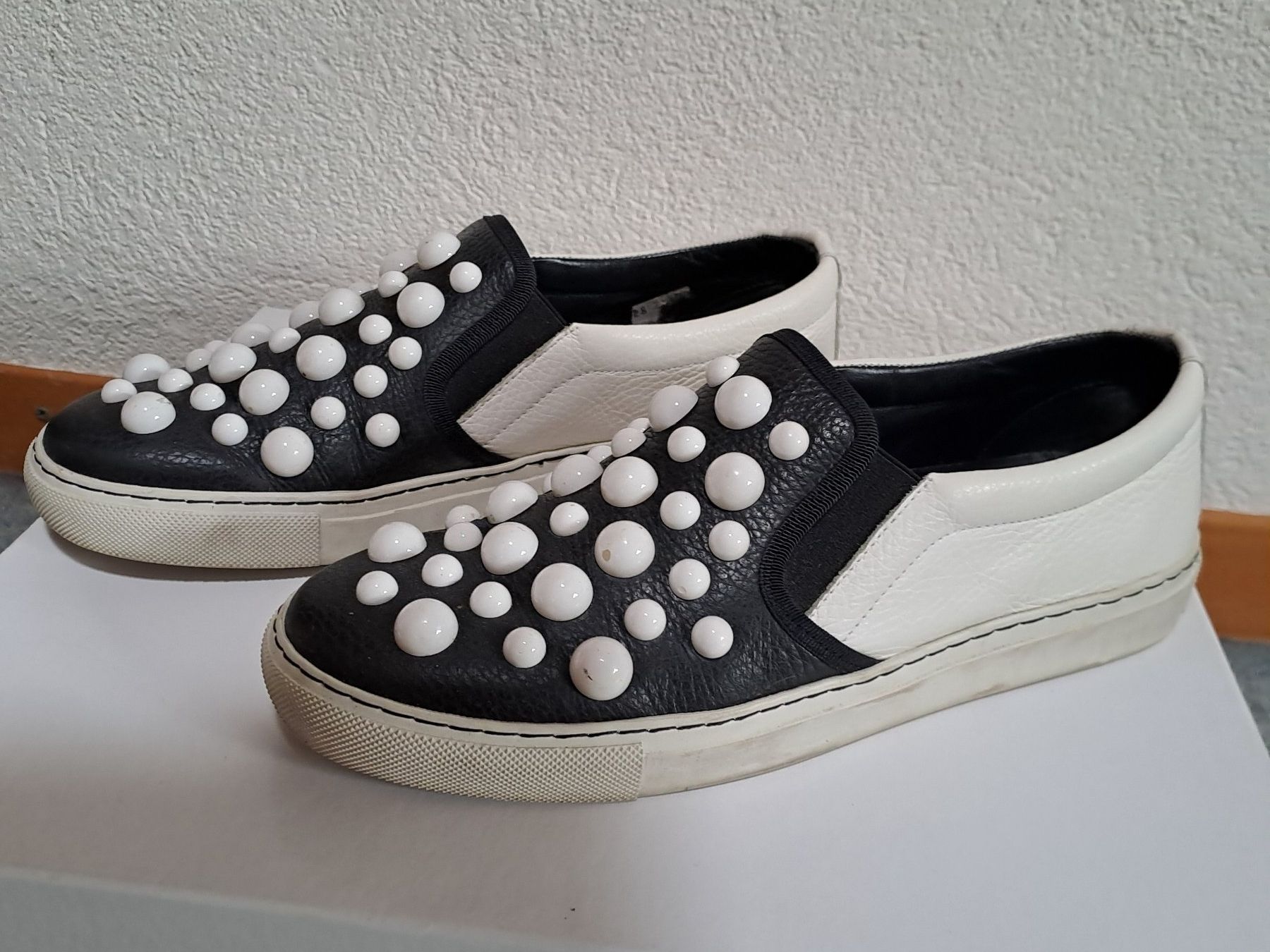 Scarpe da donna: Spezieller Damenschuh Gr. 38, NP 269.-- – Usato da Frauenfeld venduto da Andadaa