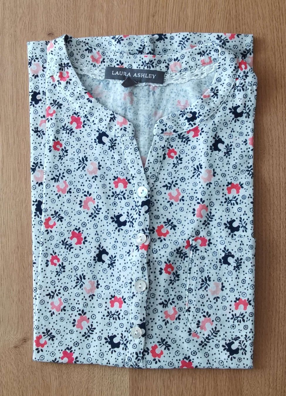 Laura Ashley Top: Trägershirt in weiss mit Blumen – Usato da Zug venduto da WickiPanda 7