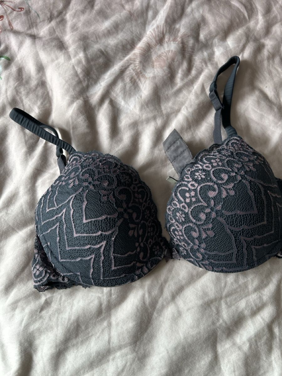 Intimissimi Altra biancheria intima: BH Intimissimi 75C – Usato da Oberdorf BL venduto da Luka02