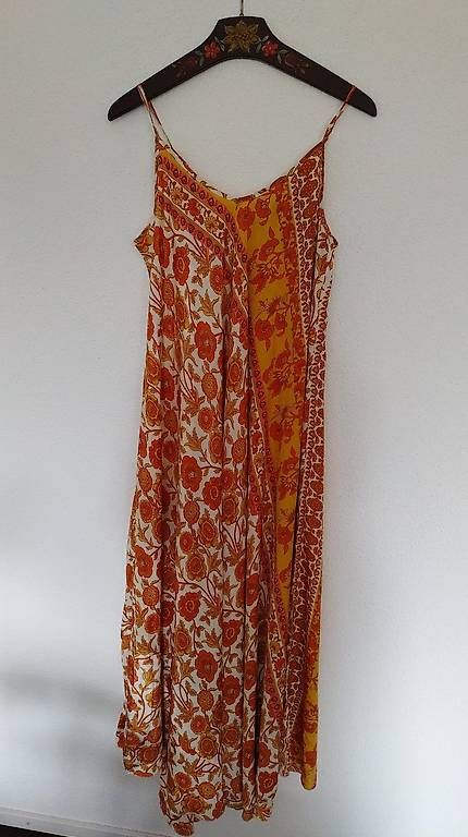Vestiti: Oranges Blumenkleid Gr. 42 – Usato da Beringen venduto da jam_2w5z 1