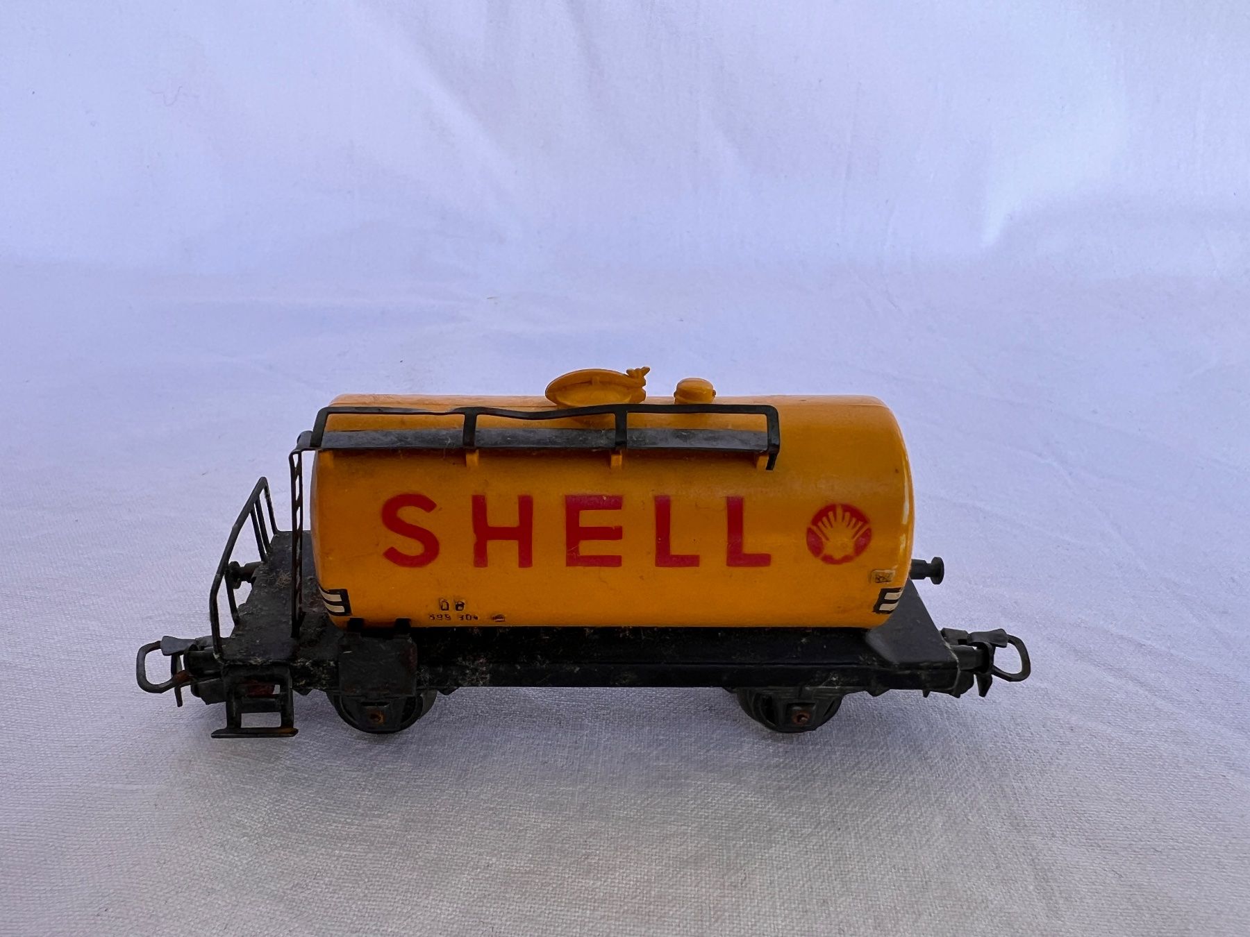 Märklin Modellini di ferrovie: Güterwagen Shell, Märklin – Usato da Männedorf venduto da Franzflo 1
