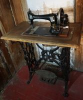 Schiffchen Nähmaschine von Naumann