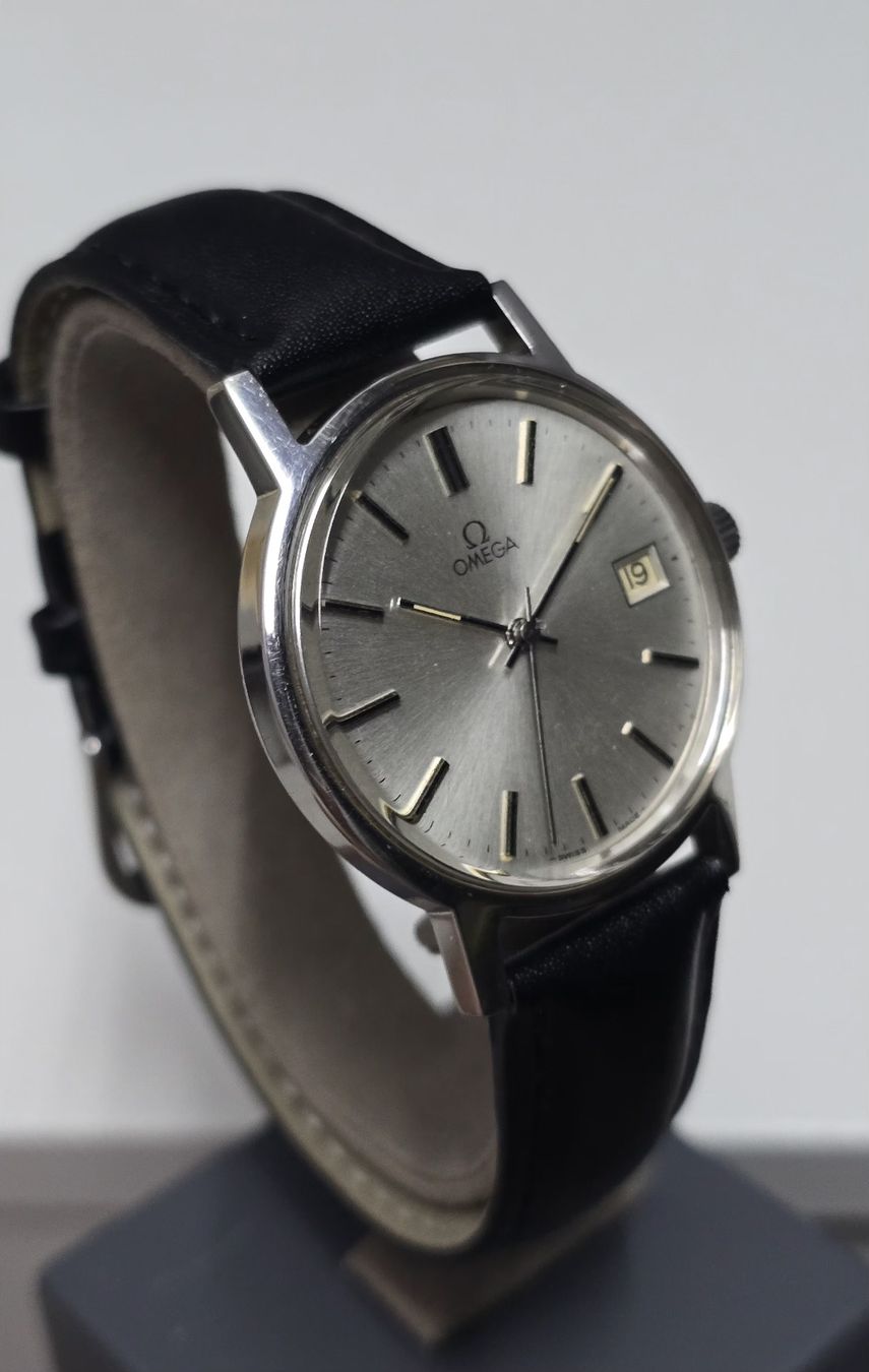 Omega Uhren: Omega Hand-wind Date Cal. 1030 34,8mm – Gebraucht aus Minusio von AGSuhren 1