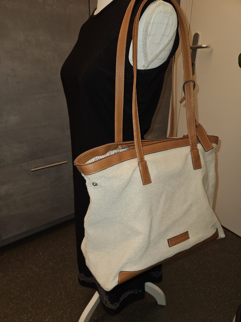 Tom Tailor Borse da donna: Tom Tailor Tasche beige braun   – Nuovo (secondo la descrizione) da Anwil venduto da tamoos