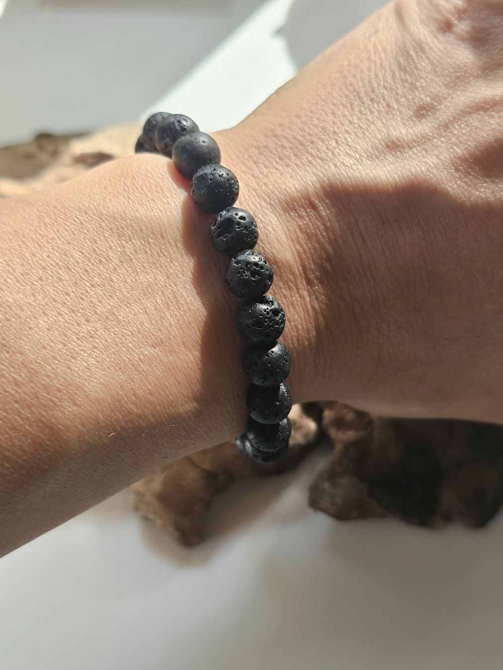 Bracciali & Braccialetti: Armband Lavastein schwarz – Usato da Zürich venduto da MaisonBelleCachet 3