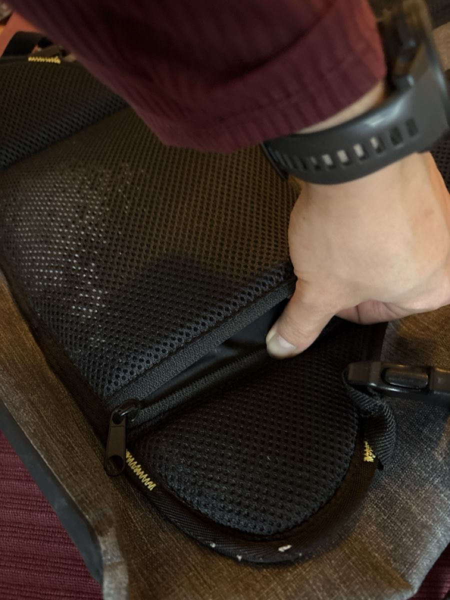 Rucksäcke: Sac à dos CODE10 modulable avec accessoires  – Gebraucht aus Hauterive NE von LouRu 6