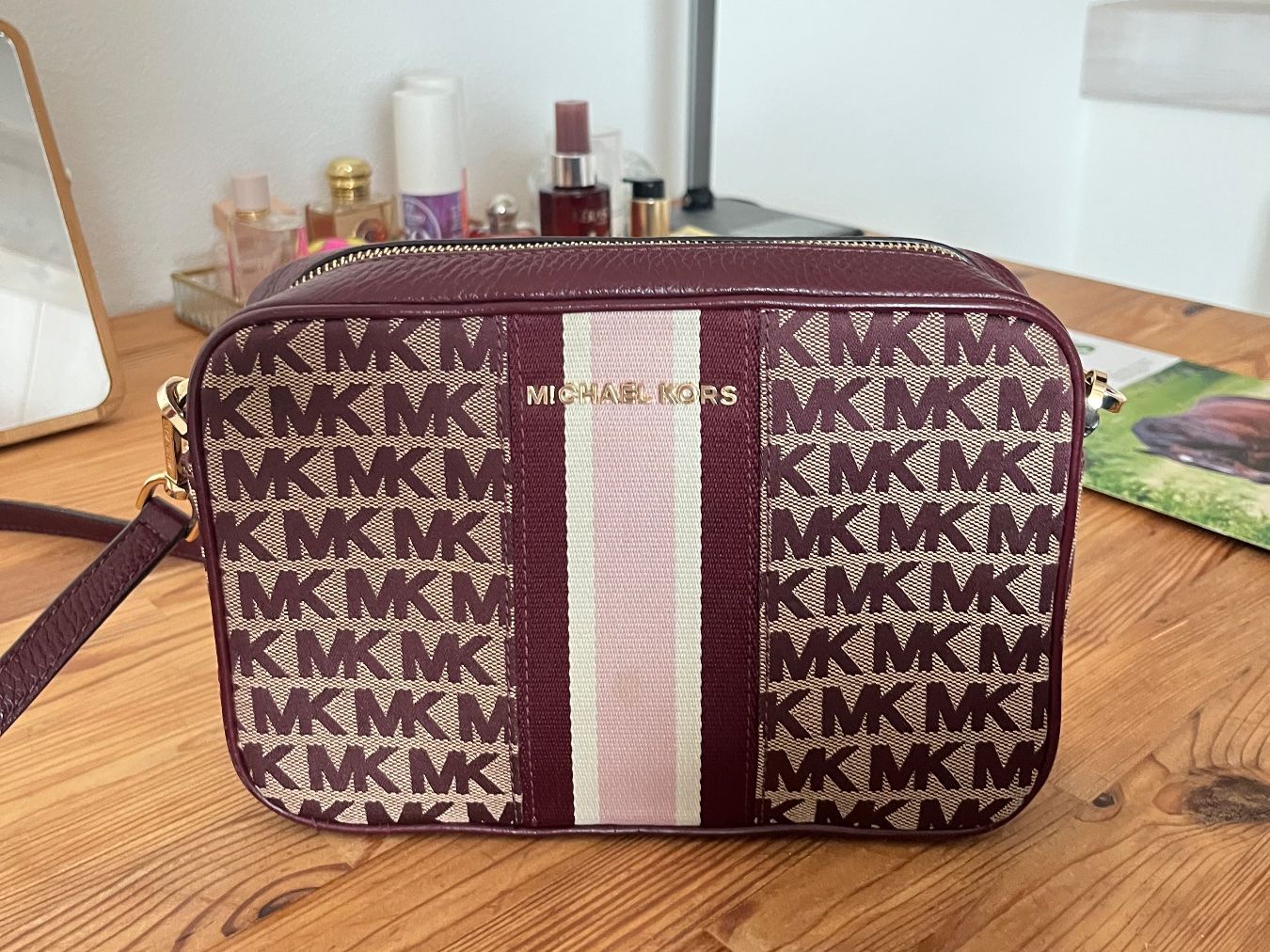 Michael Kors Sacs femmes: Michael Kors Handbag – D'occasion à Kloten par raf_fpv2