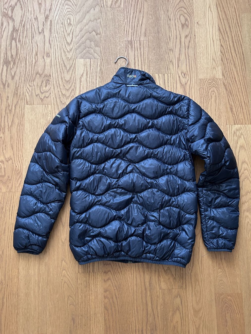 Peak Performance Giacche: Daunenjacke Peak Performance Herren Grösse S – Usato da Bern venduto da BZau 1