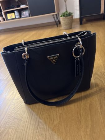 Guess Handtasche schwarz 