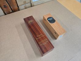 2x gebrauchte leere edle Holzkisten ab 1.-