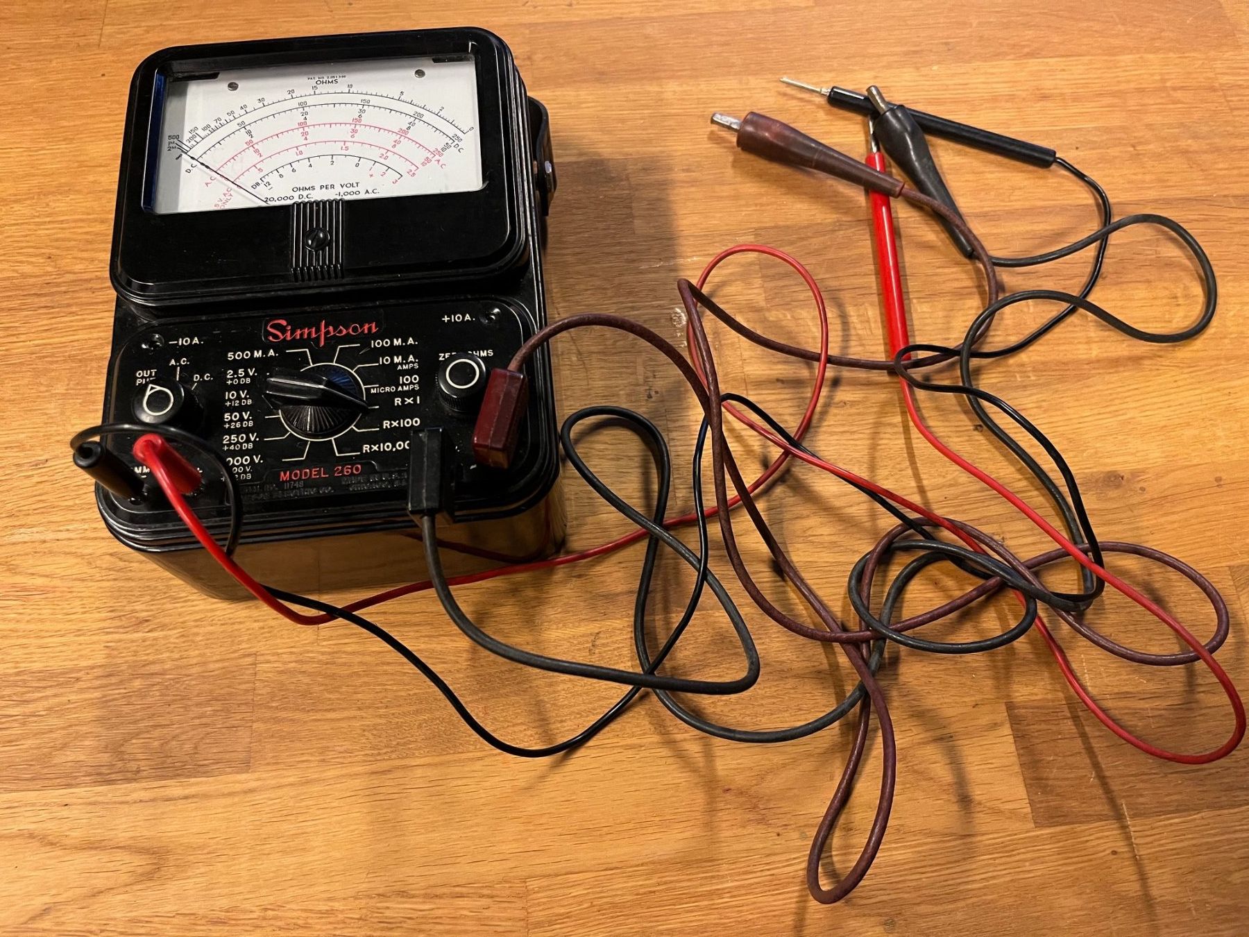Misurare: Simpson Electric Model 260 Ohm Multi-Meter – Usato da Laufen venduto da Nuria44 1