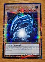 Quartet Century Secret Rare | GOAT Blauäugiger w. Drache