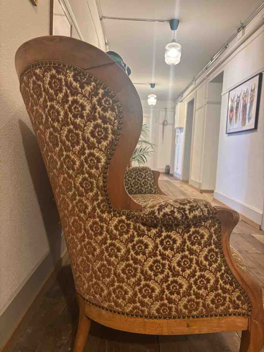 Divani: Antikes Sofa aus Holz mit Stoffbezug – Usato da Muri AG venduto da simu_98 3