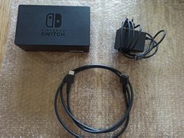 Original Nintendo Switch TV-Dockingstation mit Netzteil NSW