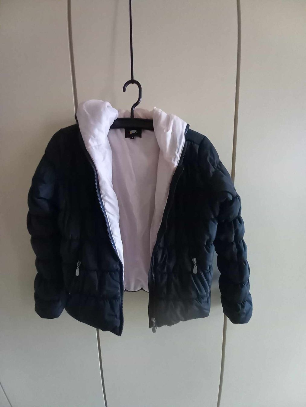 Jacken: Kurze Softjacke Gr. S mit Kapuze – Gebraucht aus Möhlin von Simba4871