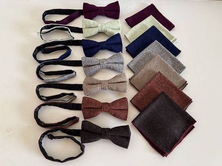 Fliege + Einstecktuch, 7 Stk., Farben assortiert