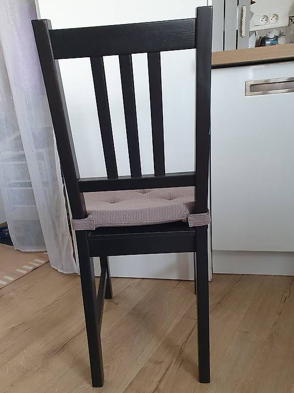 Sedie: Chaise en bois Ikea – Usato da Chavornay venduto da er_yy7k 2