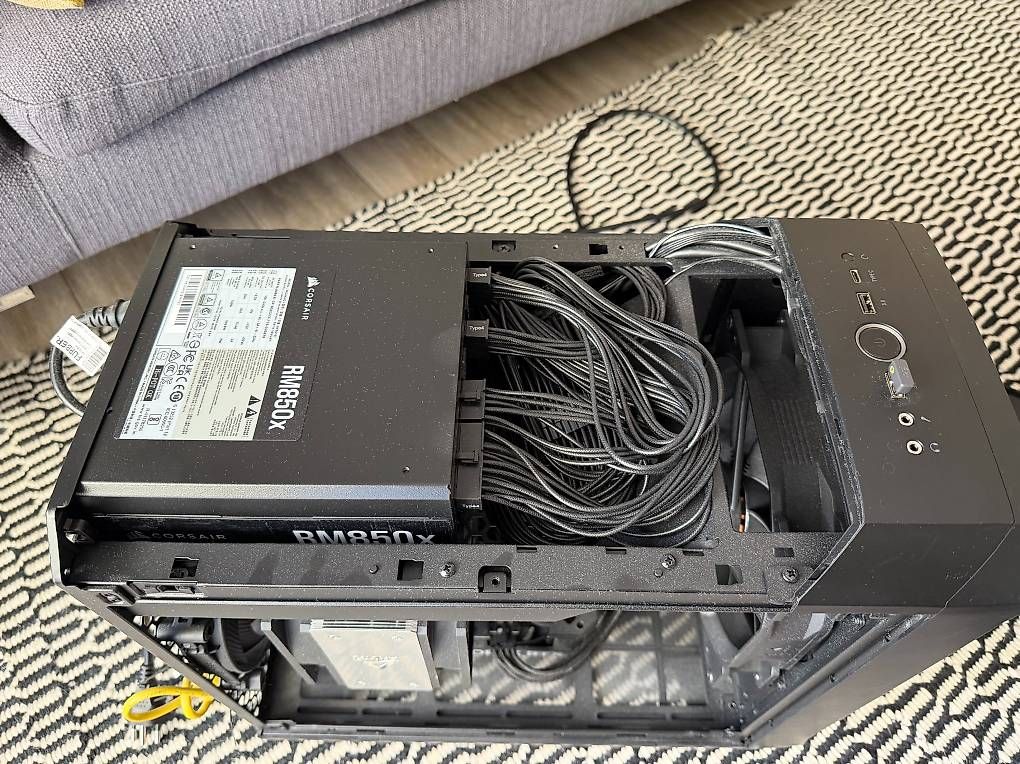 Nvidia PC: Gaming PC RTX 4060 8GB 32 GB RAM – Usato da Immensee venduto da Enjoey92 2