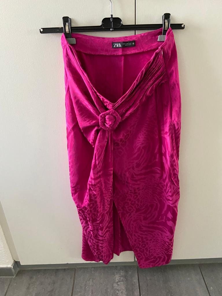 Zara Gonne: Zara Rock Gr. XL – Usato da Thalwil venduto da Briscolina 2