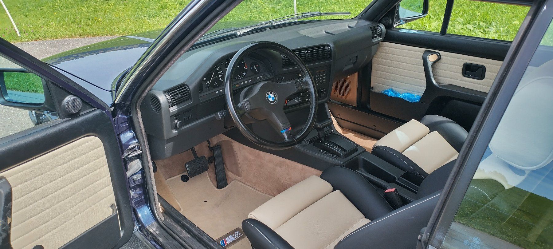 BMW Autos: BMW E30 325i A Cabrio – Gebraucht aus Goldau von Bertens 3