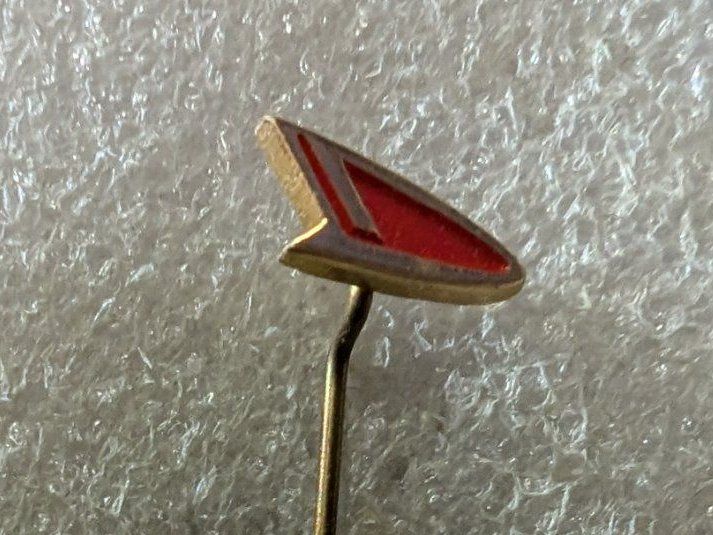 Placchette & Badge: Anstecknadel 39: – Usato da Oppligen venduto da Pin-Fall-Shop