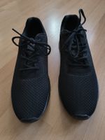 Neue, ungetragene Turnschuhe Grösse 46