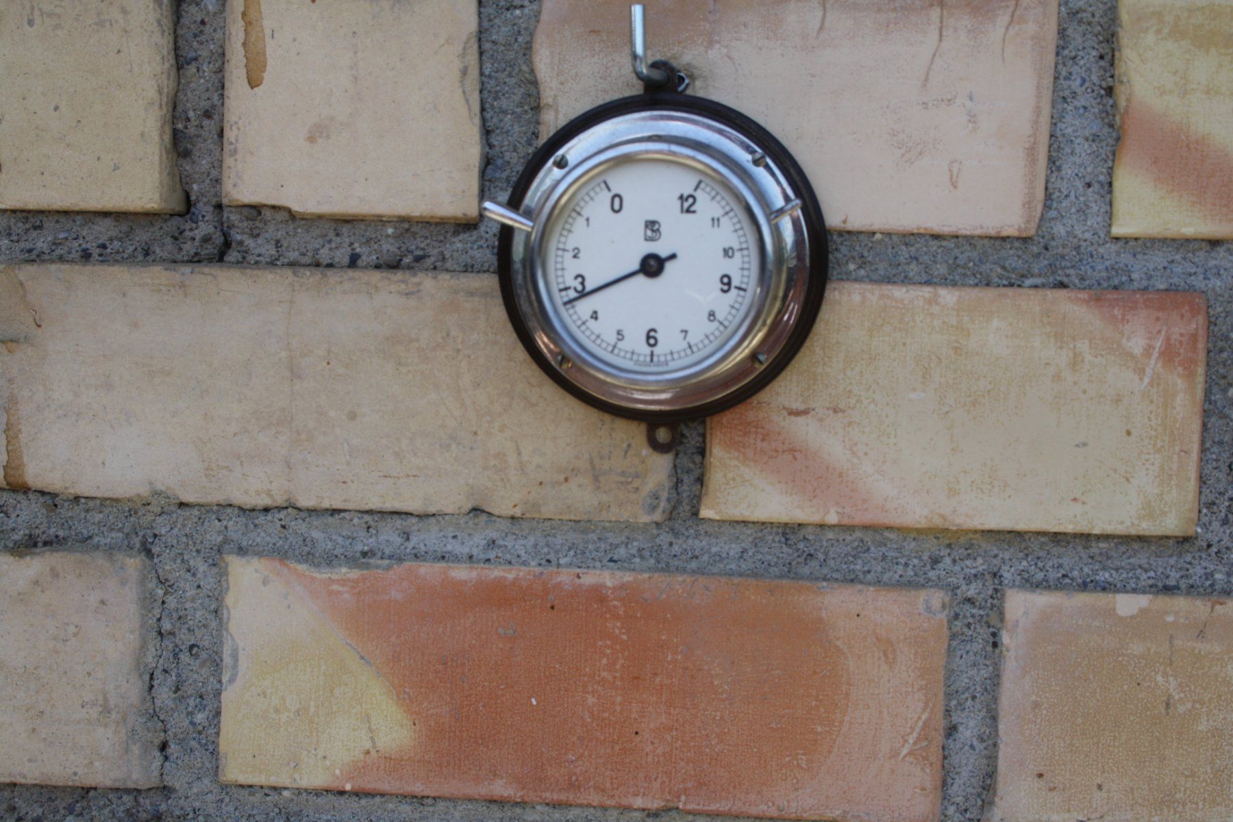 Telefone: TELEFON UHR ANTIK RAR – Gebraucht aus Wauwil von Pneuedy 4