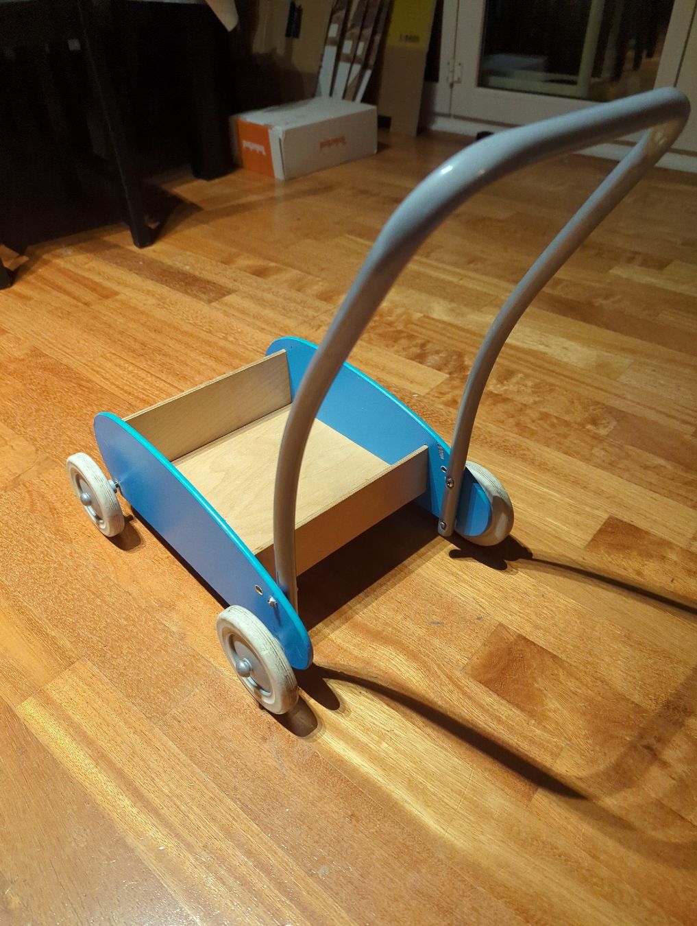 Ausili per la deambulazione: Ikea Laufernwagen für Kinder – Usato da Eglisau venduto da raf_hn2x 2