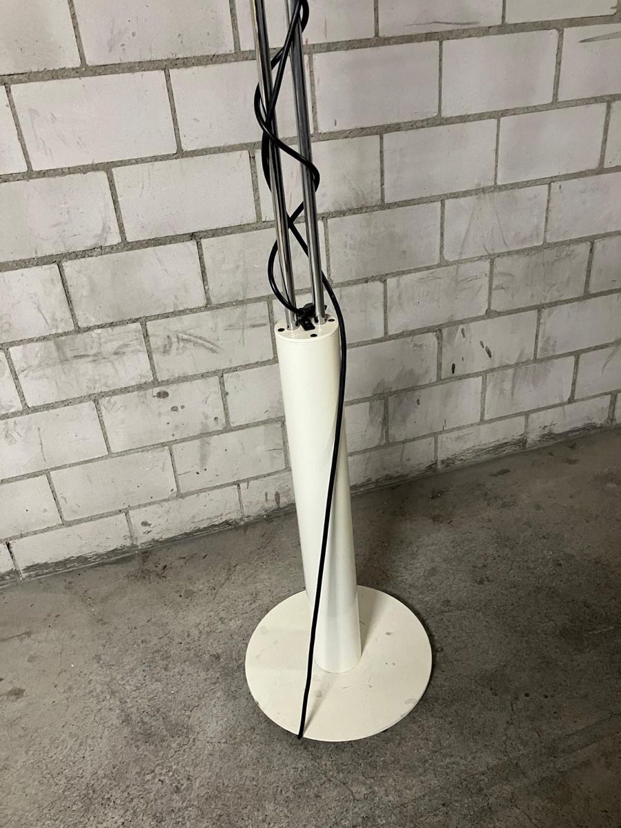 Lampes: Top Design Stehlampe, Lampe, Stehleuchte, Licht, – D'occasion à Horgen par Grizzly83 1