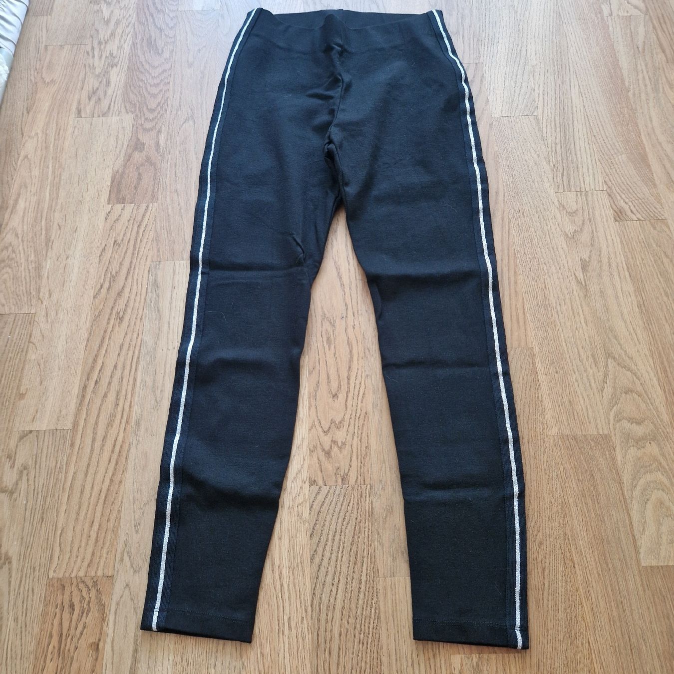 Esprit Jeans: Esprit Leggings & Jeans Gr. S Damen – Nuovo (secondo la descrizione) da Nendeln venduto da witr_gliabt 1