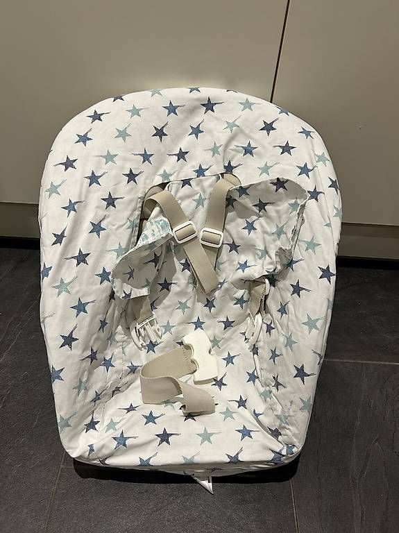 Seggioloni: Stokke Babyschale alte Version – Usato da Amlikon-Bissegg venduto da jud_67g8