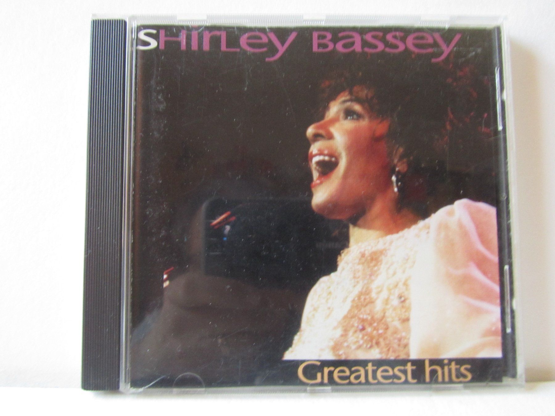 CD: Shirley Bassey, CD, greatest Hits – Usato da Weiningen ZH venduto da dietsch57
