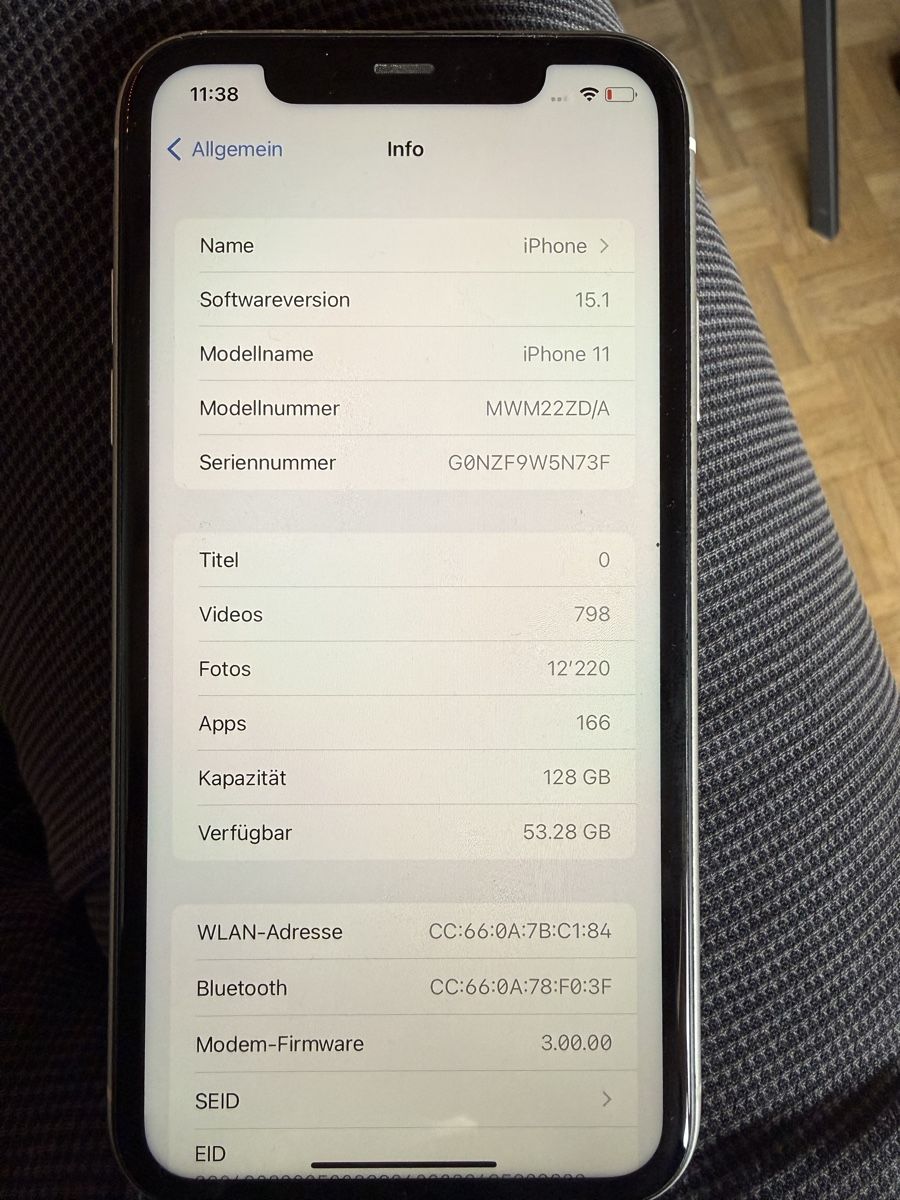 Apple Telefoni cellulari / Smartphones: iPhone 11 Weiss 128GB – Usato da Gerzensee venduto da Mathu1 3