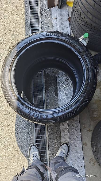 Altro in Scrittura & Disegno: 255-40-18 gomme Goodyear Eagle F1  – Usato da Taverne venduto da mar_v68c 1