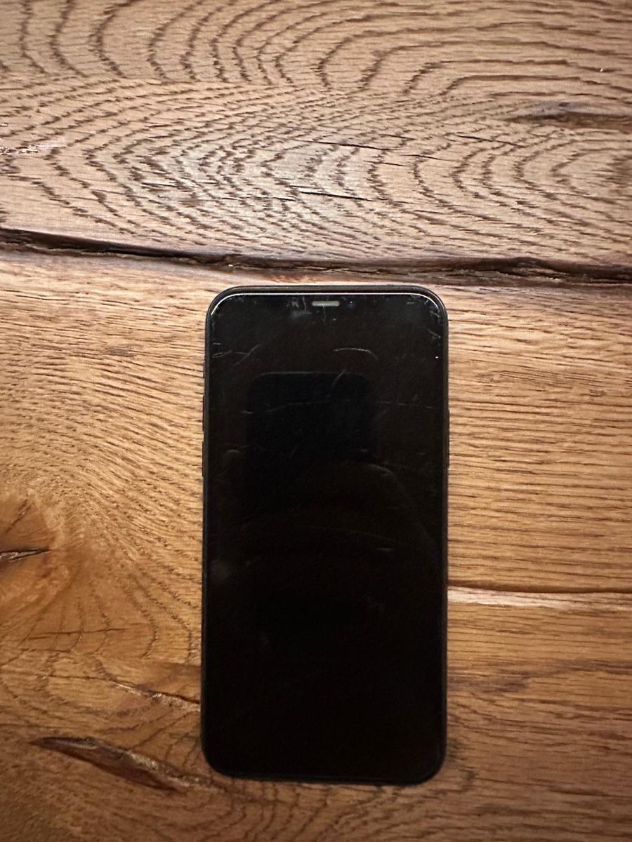 Apple Telefoni cellulari / Smartphones: Iphone 11 pro – Usato da Dreien venduto da Samynumerouno 3