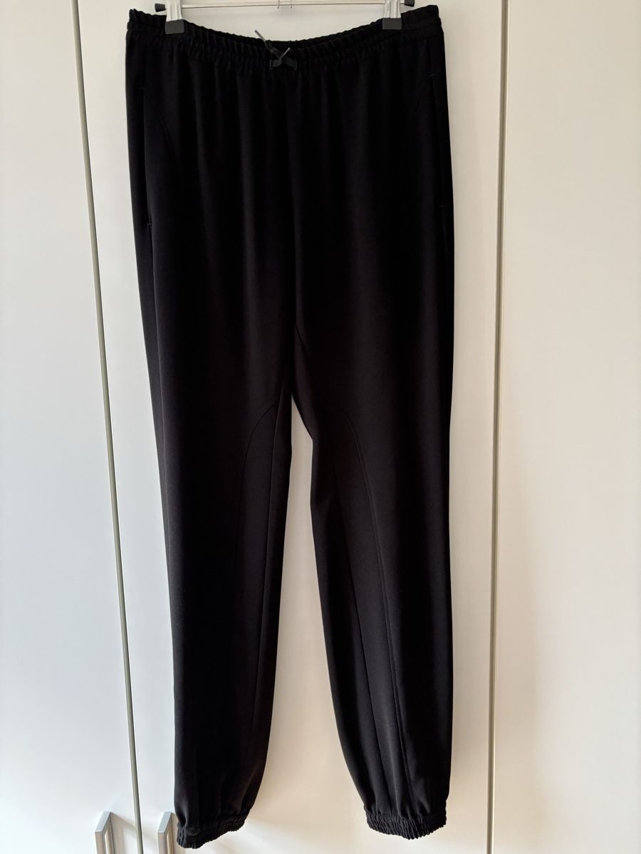 Pantaloni: Hose – Usato da Zürich venduto da ConnieS01 1