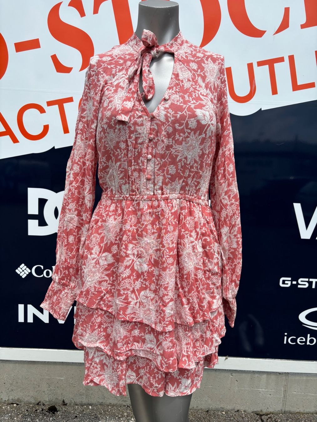 Vestiti: Robe Billabong Femmes Taille S – Nuovo e nell'imballaggio originale da Orbe venduto da D-stockFactory-Orbe