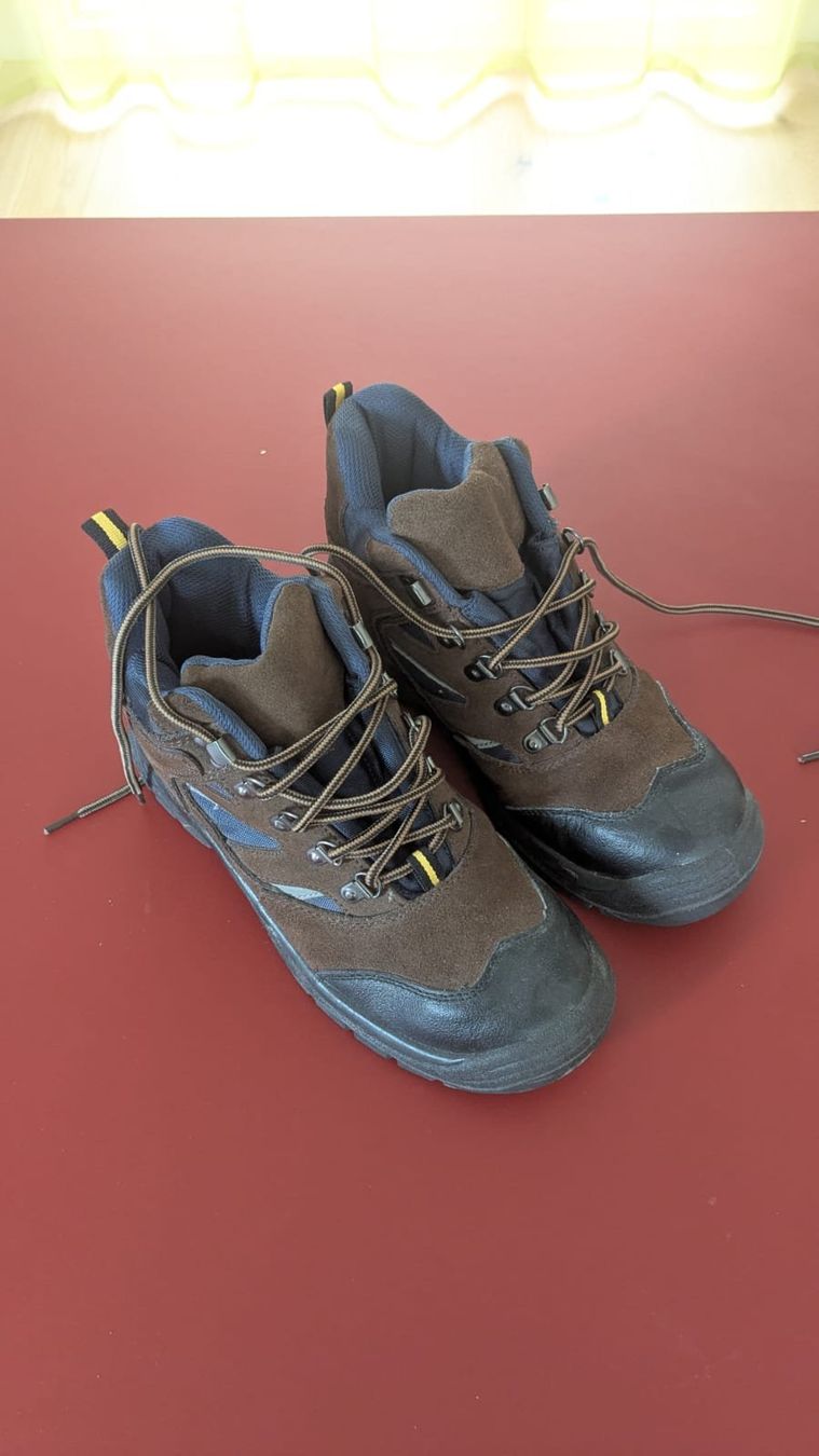 Scarpe da uomo: Chaussure de sécurité taille 39 – Usato da Troinex venduto da Thoums