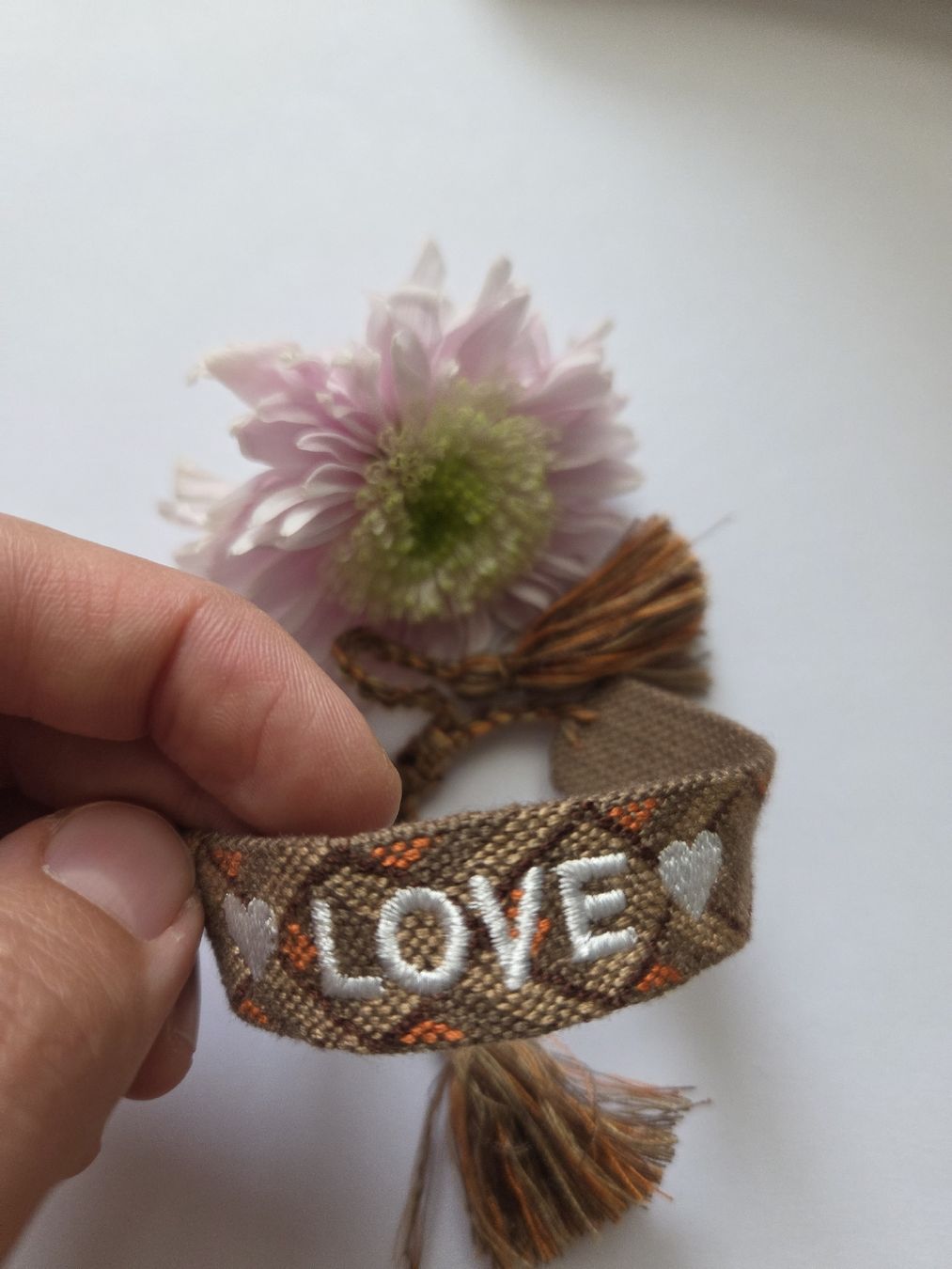 Bracciali & Braccialetti: Lässiges Schnurarmband "LOVE" – Nuovo (secondo la descrizione) da Bazenheid venduto da Han_06