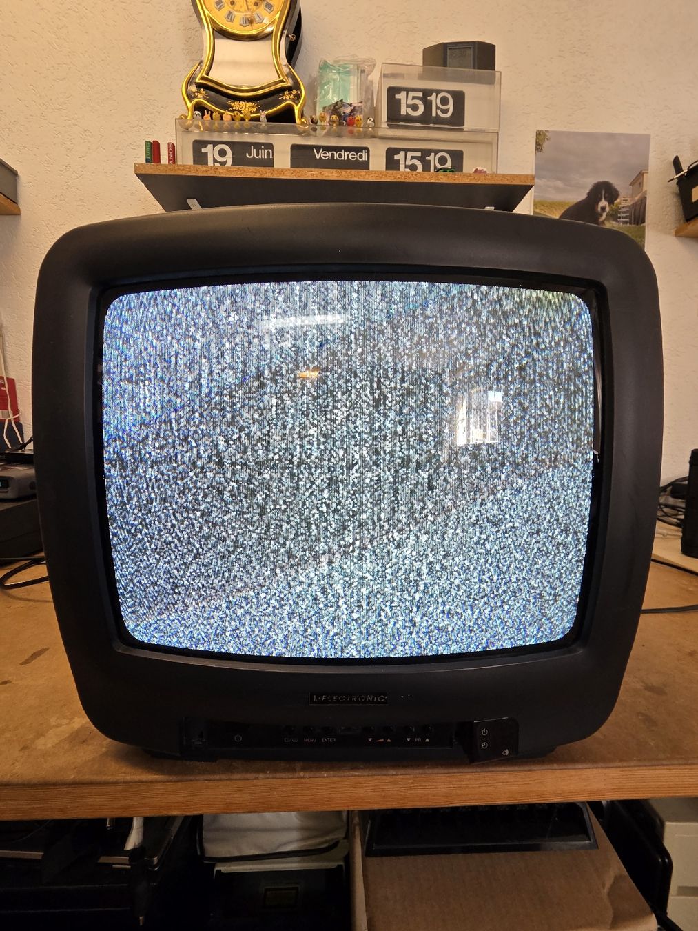 Televisori: Télévision M-electronic 14 pouces – Usato da Courroux venduto da Davy642
