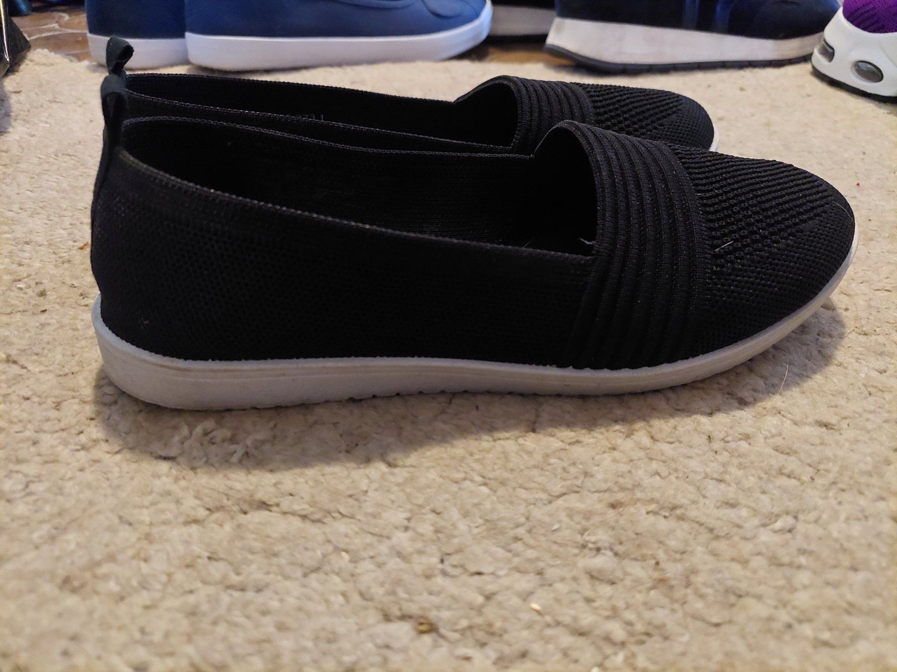 Chaussures femmes: Stoffschuhe schwarz Grösse 38 – D'occasion à Arlesheim par Chamaeleon00 1