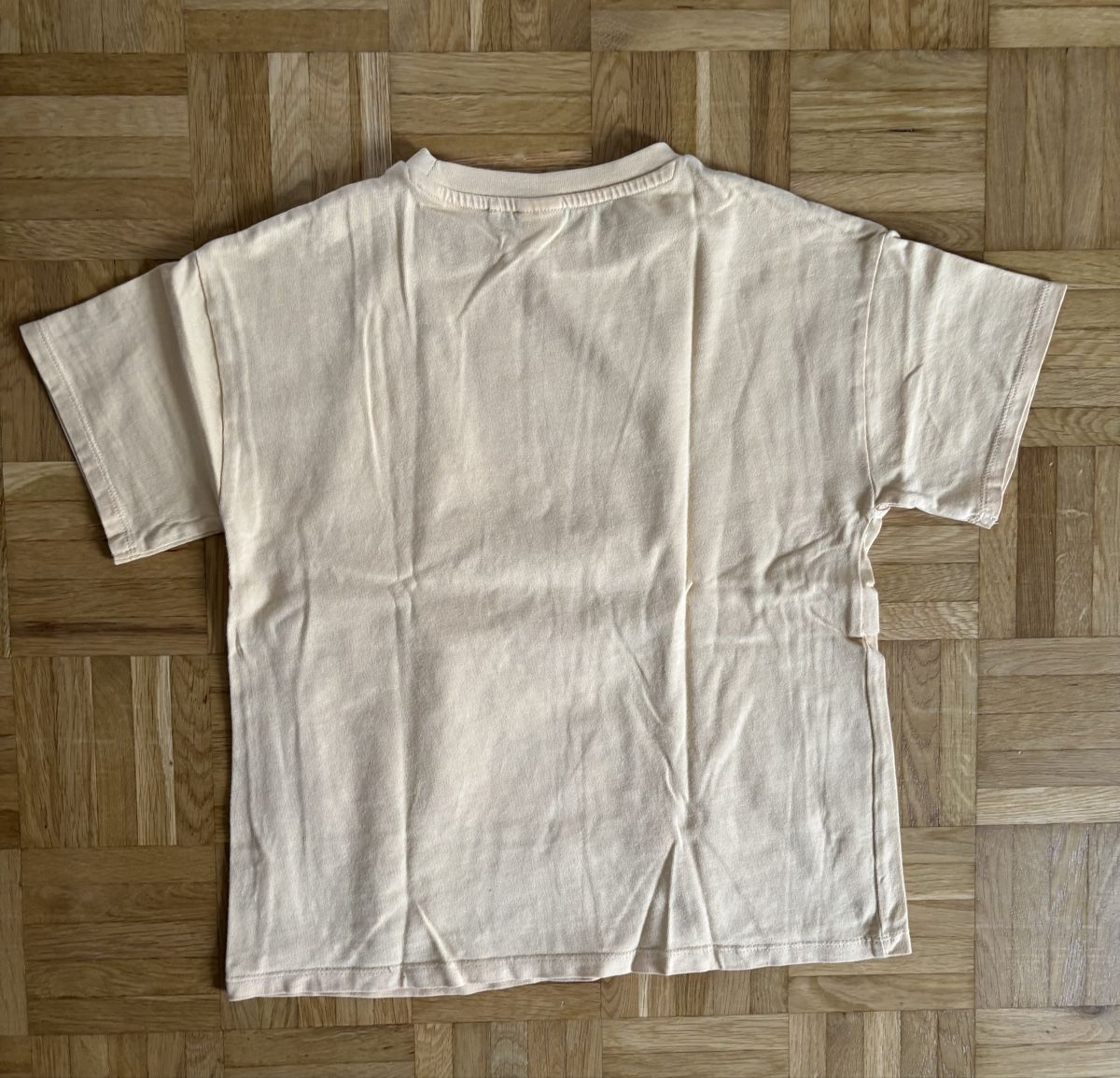 Camicette, T-shirt & Top: T-shirt Manga taille 134 – Usato da Bernex venduto da mar_82vn 1
