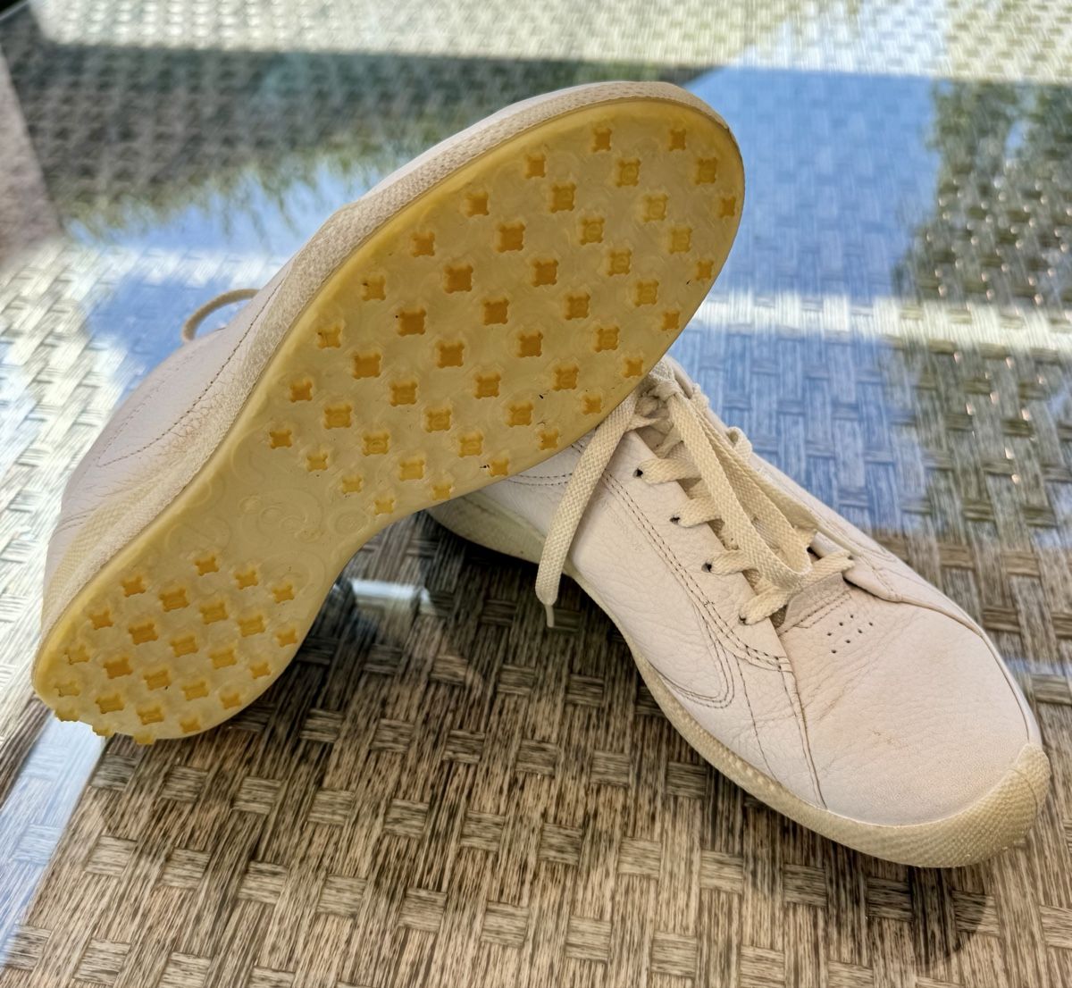 Ecco Scarpe da donna: Ecco Golfschuh Biom Grösse 39 – Usato da Beringen venduto da Nuoto