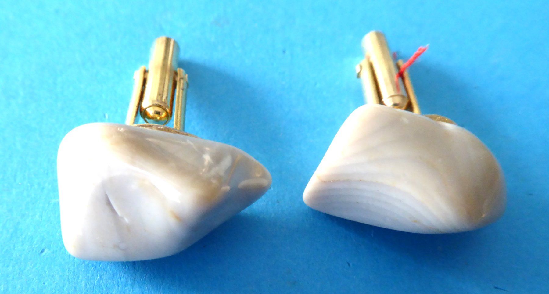 Boutons de manchette: 2 Manschettenknöpfe (Kieselsteinfarbig) – D'occasion à Aesch BL par Kauri1