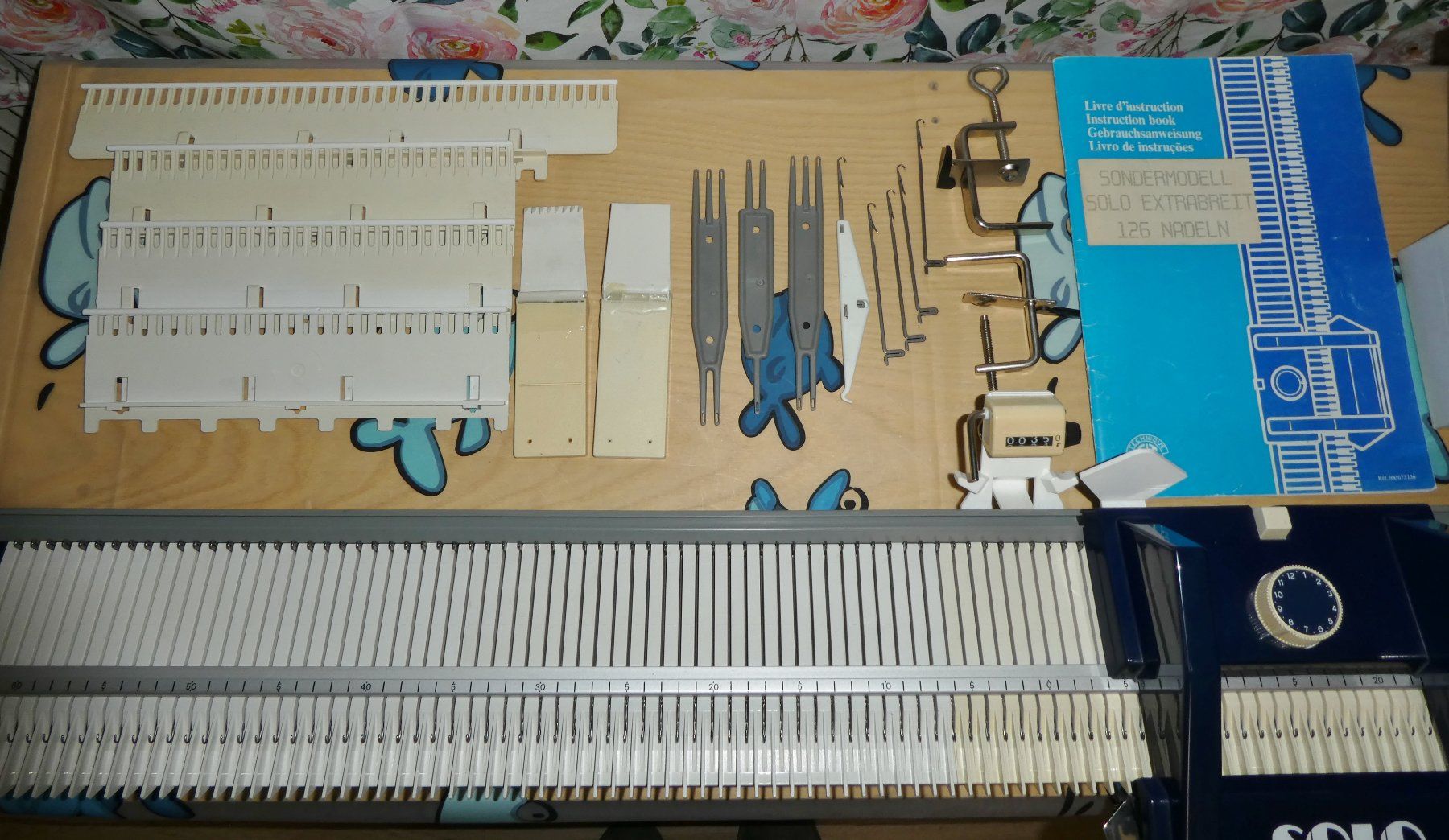 Tutte le macchine: Strickmaschine Singer Solo 126 – Usato da Siebnen venduto da Ra-la-ra-ol 2