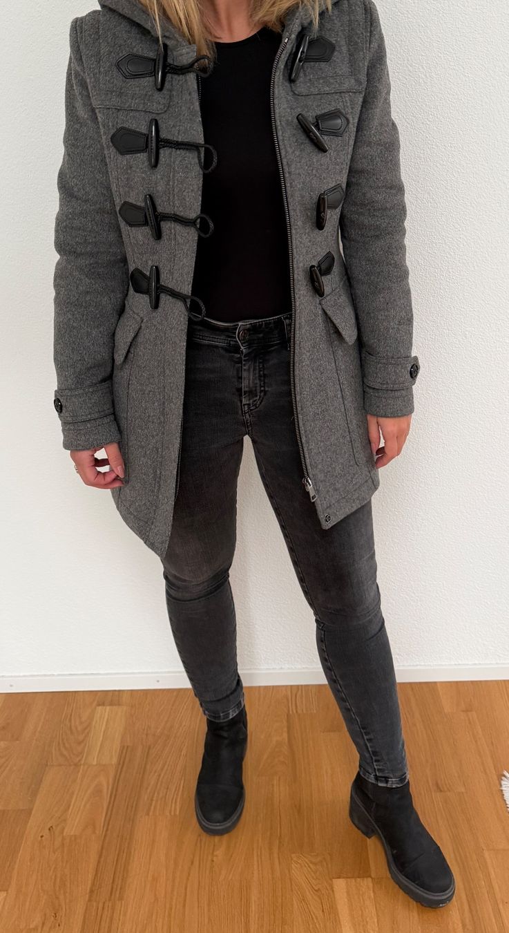 Burberry Cappotti: Burberry Wintermantel top – Usato da Ehrendingen venduto da Nr.7