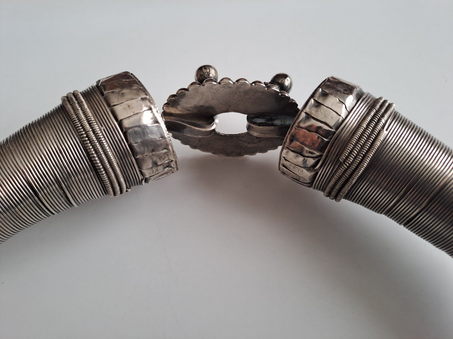 Colliers: COLLIER ARGENT  RAJASTHAN ANCIEN – D'occasion à LAUSANNE par KWEW 5