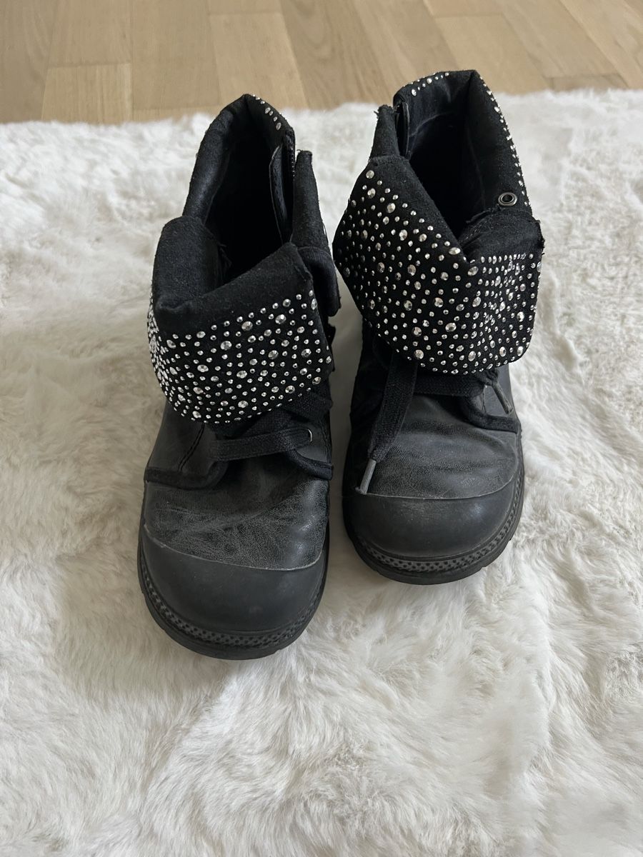 Scarpe per ragazze: Bottine 32 – Usato da Sion venduto da jerermy1911 1