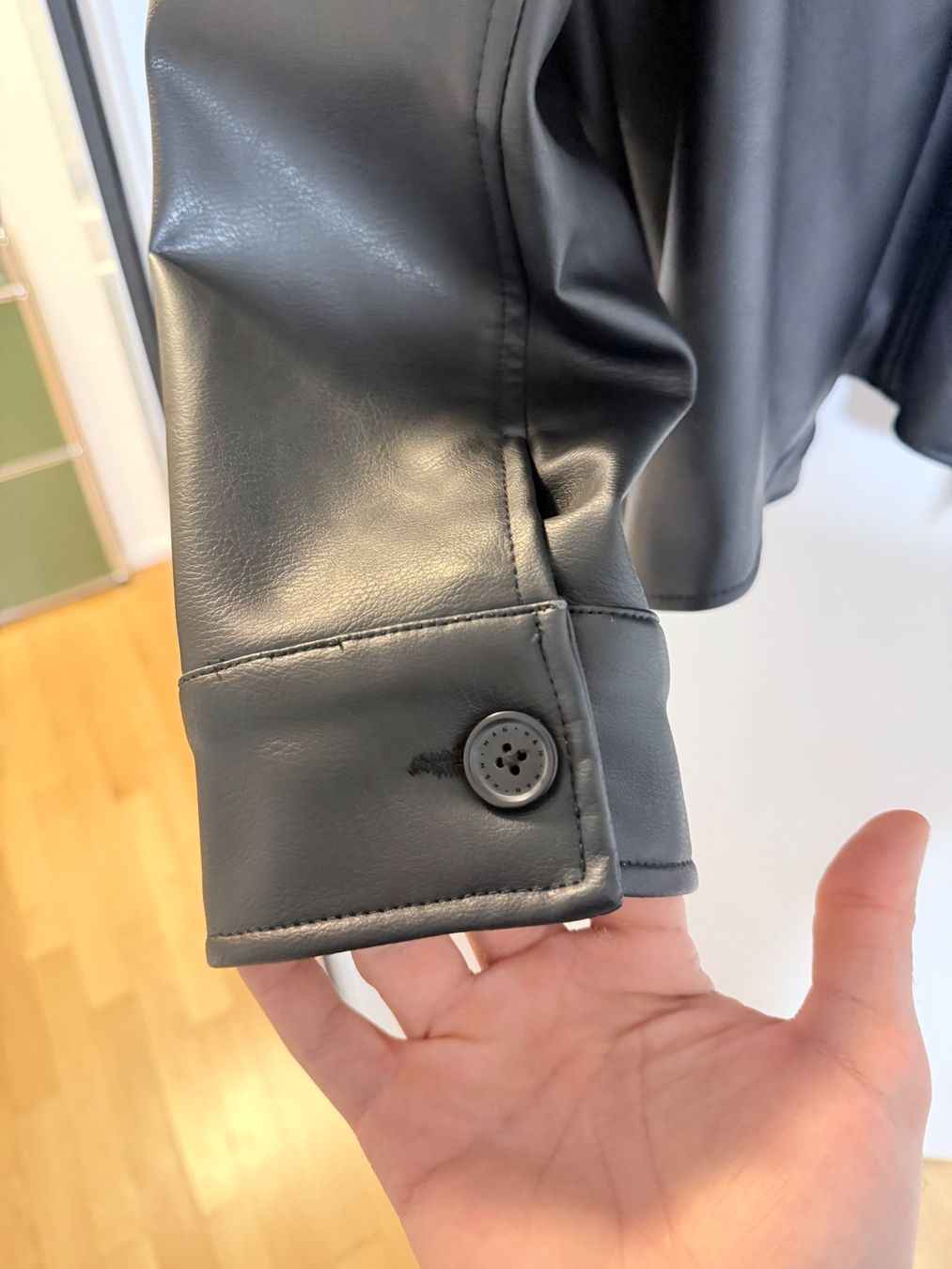 H&M Giacche: Schwarze faux Lederjacke H&M – Nuovo (secondo la descrizione) da Münchwilen TG venduto da terlizz1 3