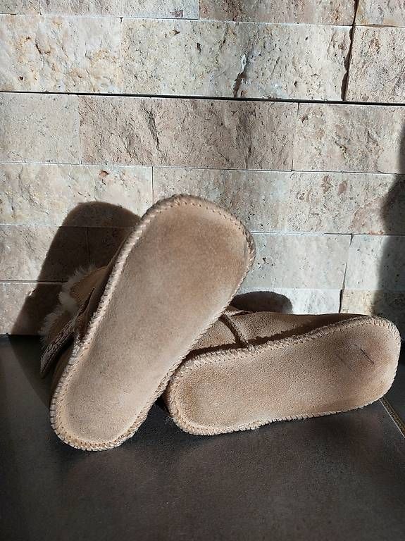 Schuhe für Jungen: Ugg's Boots Gr. 20.5 – Gebraucht aus Full-Reuenthal von Kimano 1